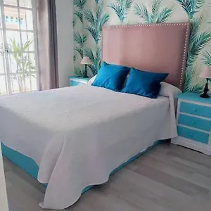Ana's Cozy Apartamento Torremolinos